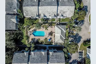 11133 SW 8th St #102, Pembroke Pines, FL 33025 - Photo 25