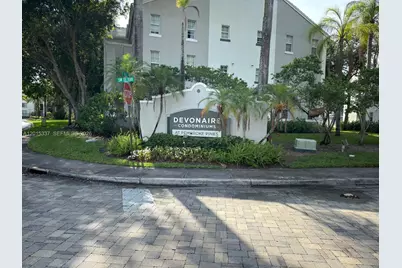 11133 SW 8th St #102, Pembroke Pines, FL 33025 - Photo 29