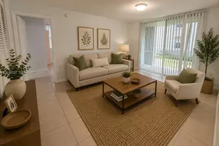 11133 SW 8th St, Pembroke Pines, FL 33025 - Photo 9