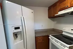 8205 SW 152nd Ave, Miami, FL 33193 - Photo 9