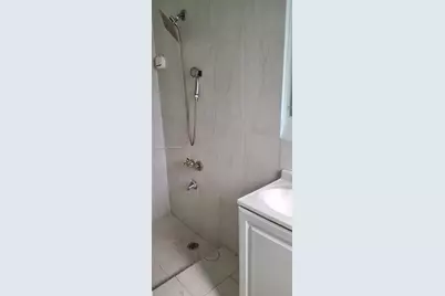 1430 NE 175th St, North Miami Beach, FL 33162 - Photo 11