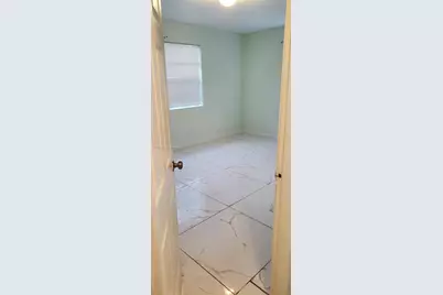 1430 NE 175th St, North Miami Beach, FL 33162 - Photo 13