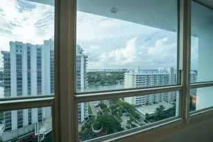 5445 Collins Ave, Miami Beach, FL 33140 - Photo 7