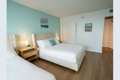 5445 Collins Ave #1718, Miami Beach, FL 33140 - Photo 9