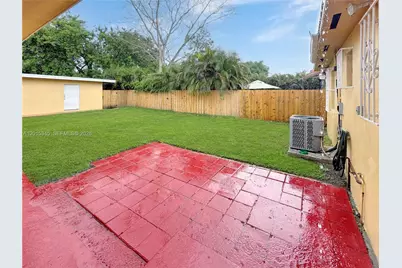 111 SW 67th Ct, Miami, FL 33144 - Photo 15