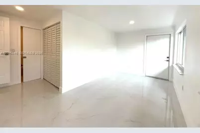 228 NW 32nd Ave #230, Miami, FL 33125 - Photo 11