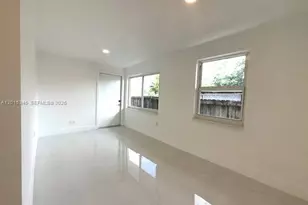 228 NW 32nd Ave, Miami, FL 33125 - Photo 13