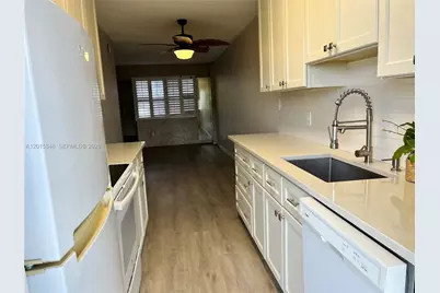 6550 Royal Palm Blvd #105A, Margate, FL 33063 - Photo 9