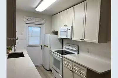 6550 Royal Palm Blvd #105A, Margate, FL 33063 - Photo 7