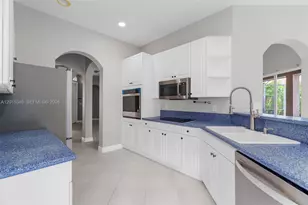 10635 NW 61st Ct, Parkland, FL 33076 - Photo 15