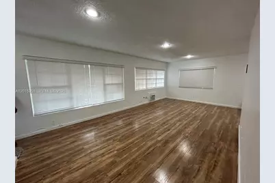 7920 East Dr #14, North Bay Village, FL 33141 - Photo 9
