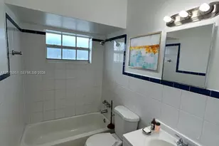 7920 East Dr, North Bay Village, FL 33141 - Photo 23
