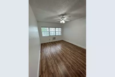 7920 East Dr #14, North Bay Village, FL 33141 - Photo 7