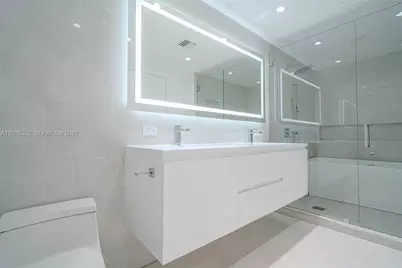 900 Biscayne Blvd #1707, Miami, FL 33132 - Photo 65