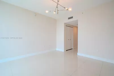 900 Biscayne Blvd #1707, Miami, FL 33132 - Photo 35