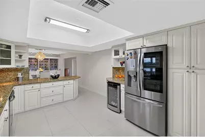 9261 SW 88 St, Miami, FL 33176 - Photo 13