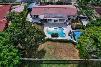 9261 SW 88 St, Miami, FL 33176 - Photo 49