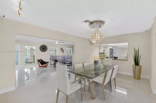 9261 SW 88th St, Miami, FL 33176 - Photo 5