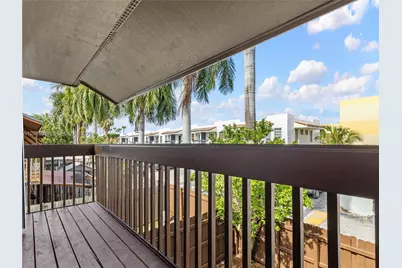 8360 NW 8th St #1-2, Miami, FL 33126 - Photo 21