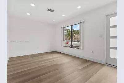 8360 NW 8th St #1-2, Miami, FL 33126 - Photo 13