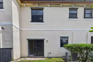 5892 Mustang Manor, Davie, FL 33314 - Photo 19