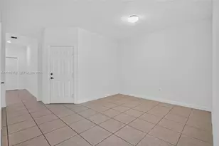 5892 Mustang Manor, Davie, FL 33314 - Photo 5