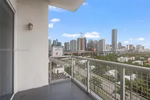 10 SW South River Dr, Miami, FL 33130 - Photo 17
