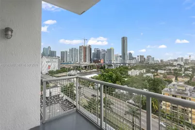 10 SW South River Dr #1006, Miami, FL 33130 - Photo 1
