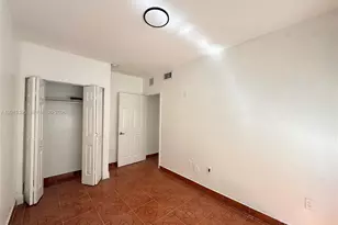 746 SW 2nd St, Miami, FL 33130 - Photo 9