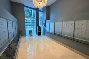 2101 Brickell Ave, Miami, FL 33129 - Photo 31