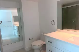 2101 Brickell Ave, Miami, FL 33129 - Photo 9