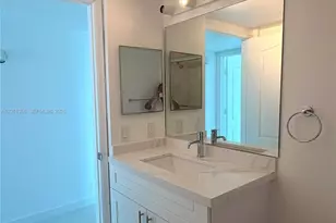 2101 Brickell Ave, Miami, FL 33129 - Photo 21
