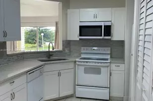 3441 NW 44th St, Oakland Park, FL 33309 - Photo 5