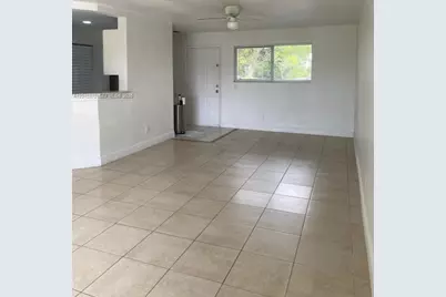 3441 NW 44th St #104, Oakland Park, FL 33309 - Photo 5