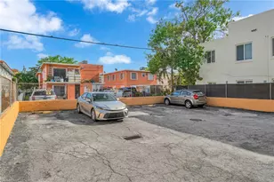 1250 SW 4th St, Miami, FL 33135 - Photo 25