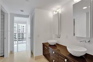 5875 Collins Ave, Miami Beach, FL 33140 - Photo 31