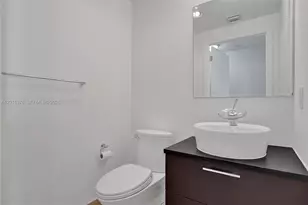 5875 Collins Ave, Miami Beach, FL 33140 - Photo 37