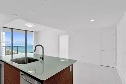 5875 Collins Ave #1803, Miami Beach, FL 33140 - Photo 19