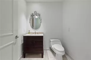 16047 Collins Ave, Sunny Isles Beach, FL 33160 - Photo 33