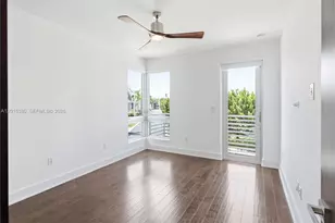 8221 NW 34th Dr, Doral, FL 33122 - Photo 41
