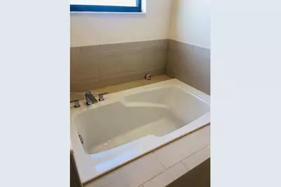 10597 NW Nw 81 Terrace #10597, Doral, FL 33178 - Photo 17