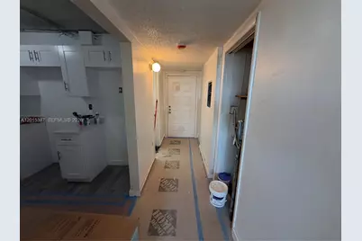 6930 Miami Gardens Dr #1-512A, Hialeah, FL 33015 - Photo 5