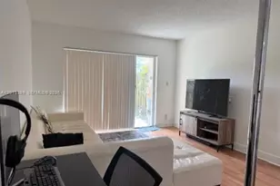 5201 NW Geneva Way, Doral, FL 33166 - Photo 3