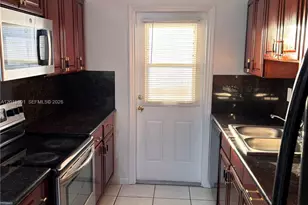 7491 SW 10th Ct, North Lauderdale, FL 33068 - Photo 5