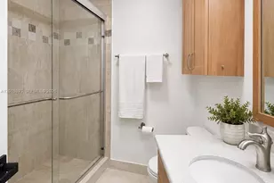 4122 Sapphire St, Weston, FL 33331 - Photo 19