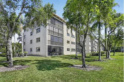 700 SW 137th Ave #110H, Pembroke Pines, FL 33027 - Photo 35