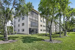 700 SW 137th Ave, Pembroke Pines, FL 33027 - Photo 35