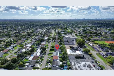 7860 NW 10th St, Pembroke Pines, FL 33024 - Photo 35