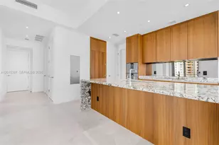 175 SE 25th Rd, Miami, FL 33129 - Photo 15