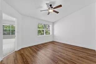 16889 SW 1st Manor, Pembroke Pines, FL 33027 - Photo 11